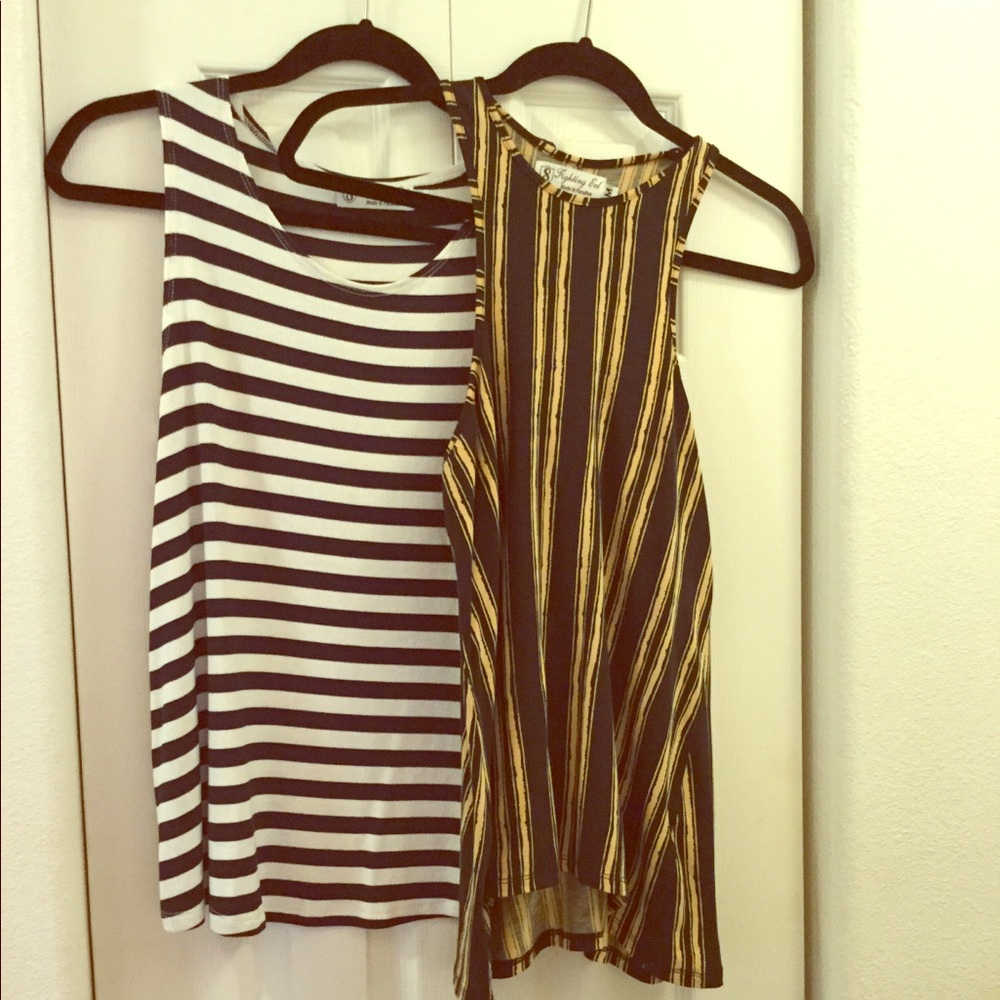 (2) Fighting Eel Tanks navy/white &  blk/tan